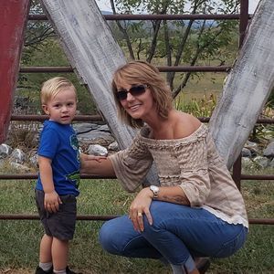 Meet your Posher, Candy